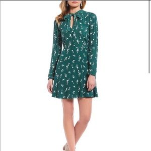 Gianni Bini Long sleeve dress